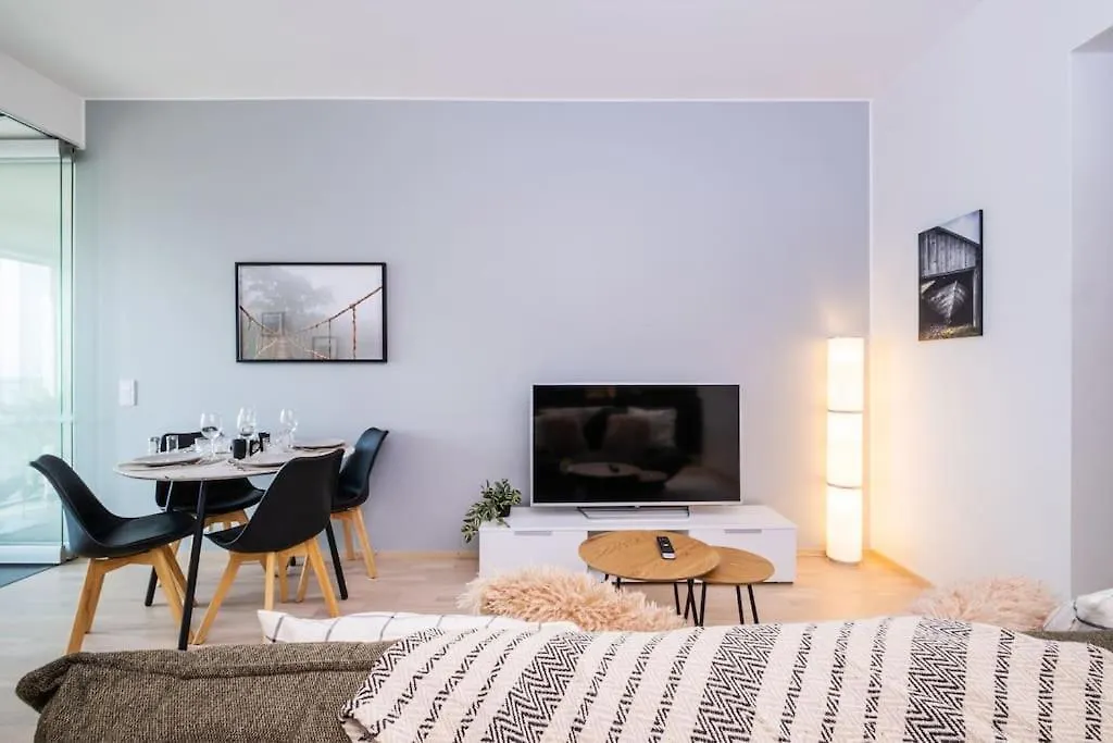Apartment 21St Floor Oceanfront Luxury Condo - Gym Helsinki